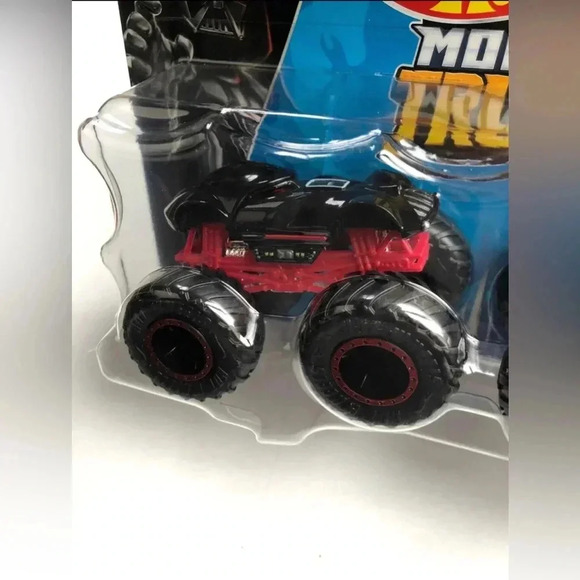 Hot Wheels Monster Trucks - Star Wars Darth Vader & Stormtrooper - BRAND NEW!! - Picture 4 of 4
